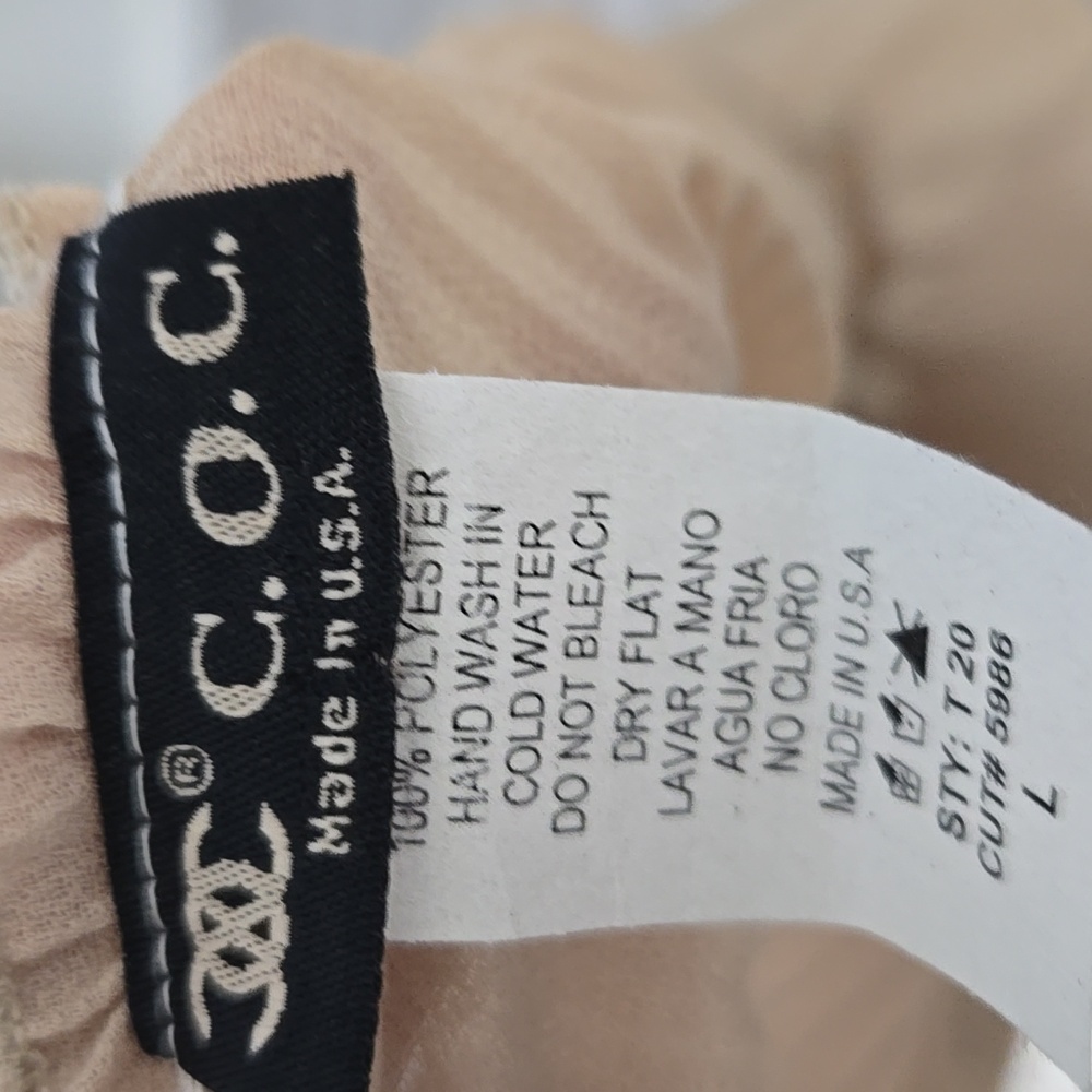 C.O.C Blouse - Picture 5 of 5